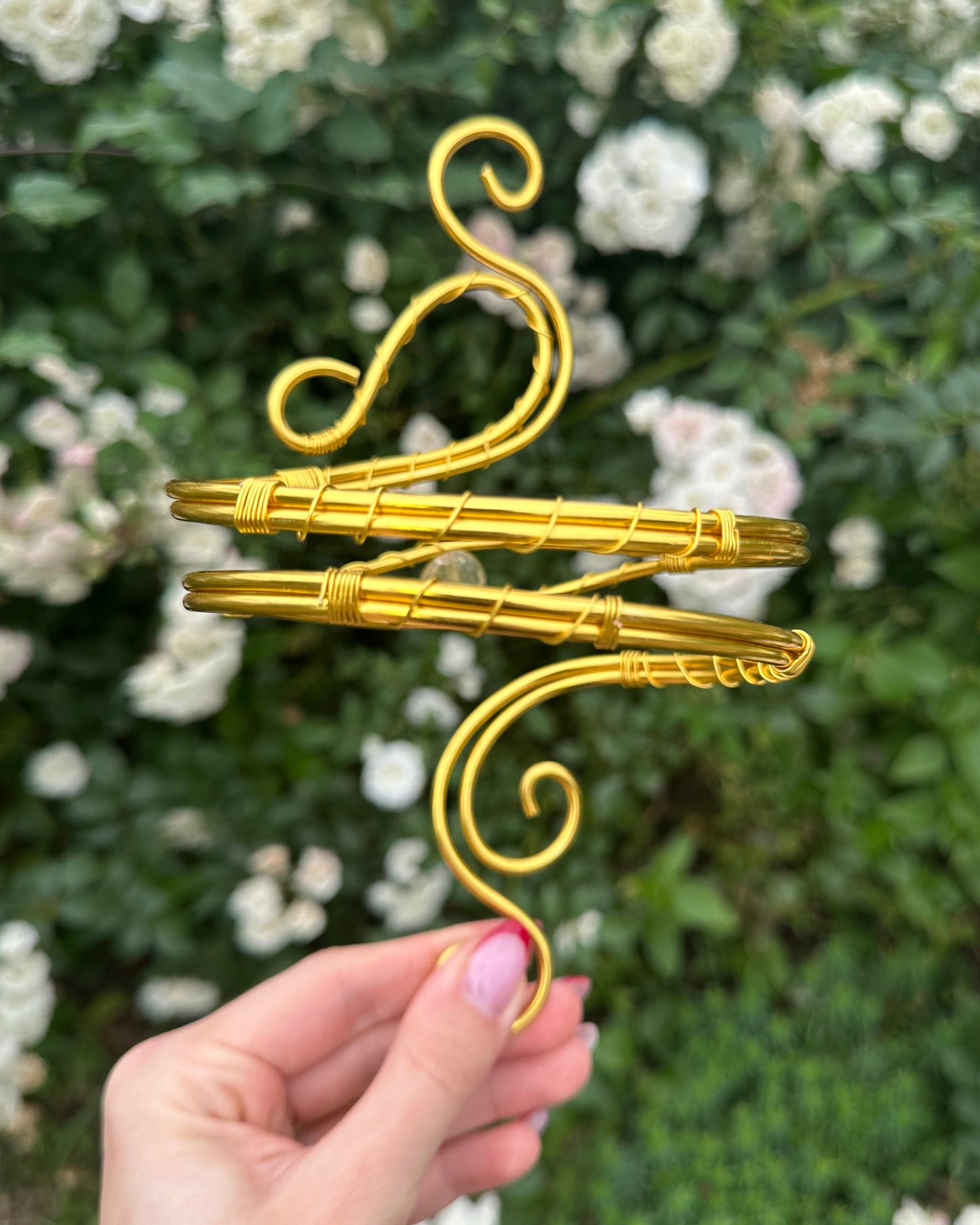 Oberarmreif Gold 'Ava' – Handgemachter Witchcore Arm Cuff Jewelry
