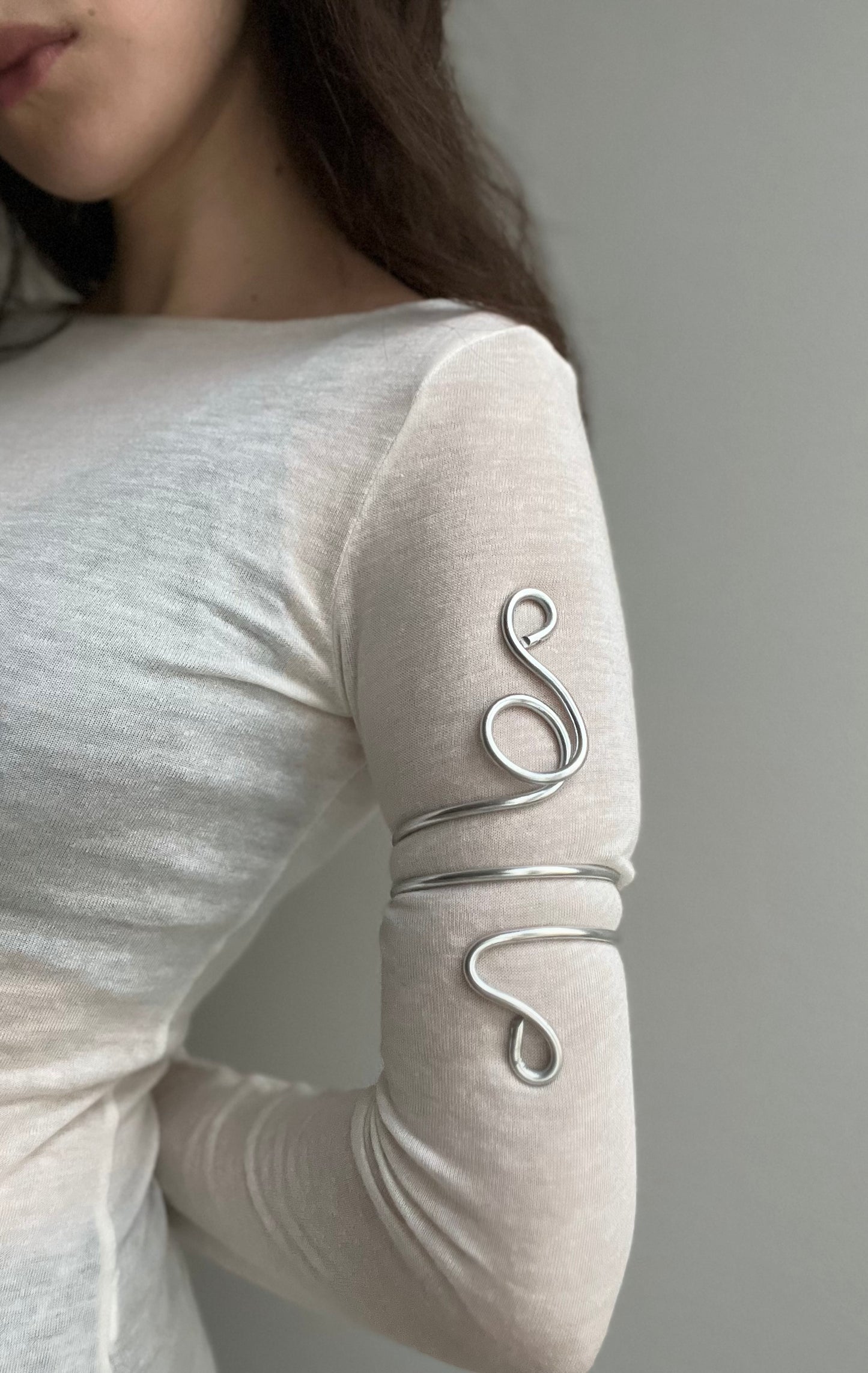 Oberarmreif Silber 'Nici' – Handgemachter Minimalistischer Arm Cuff