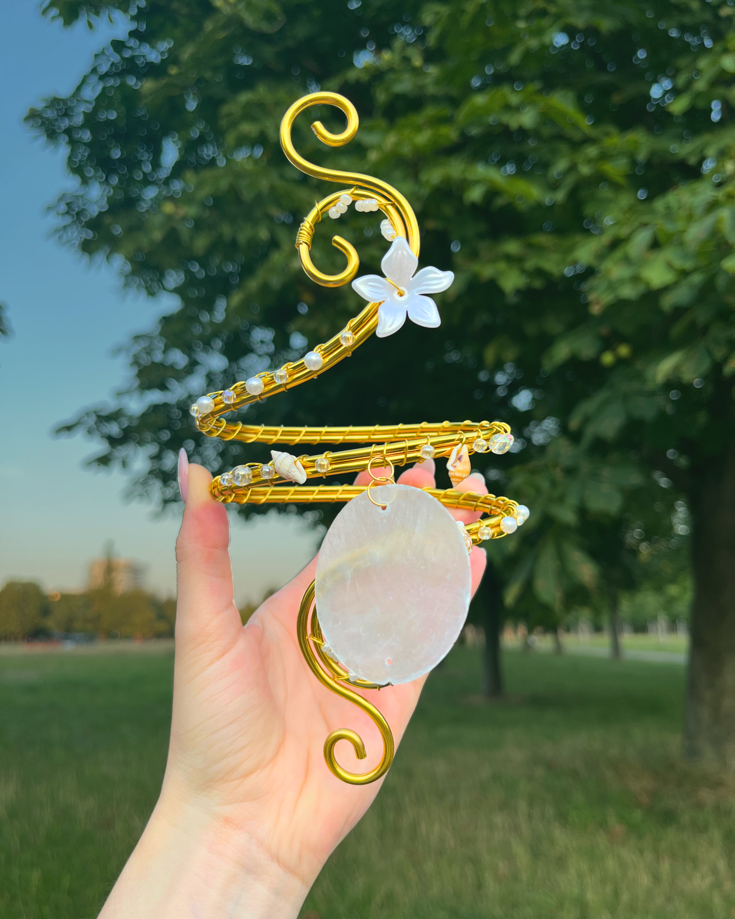 Boho Oberarm Schmuck in Gold hangemacht