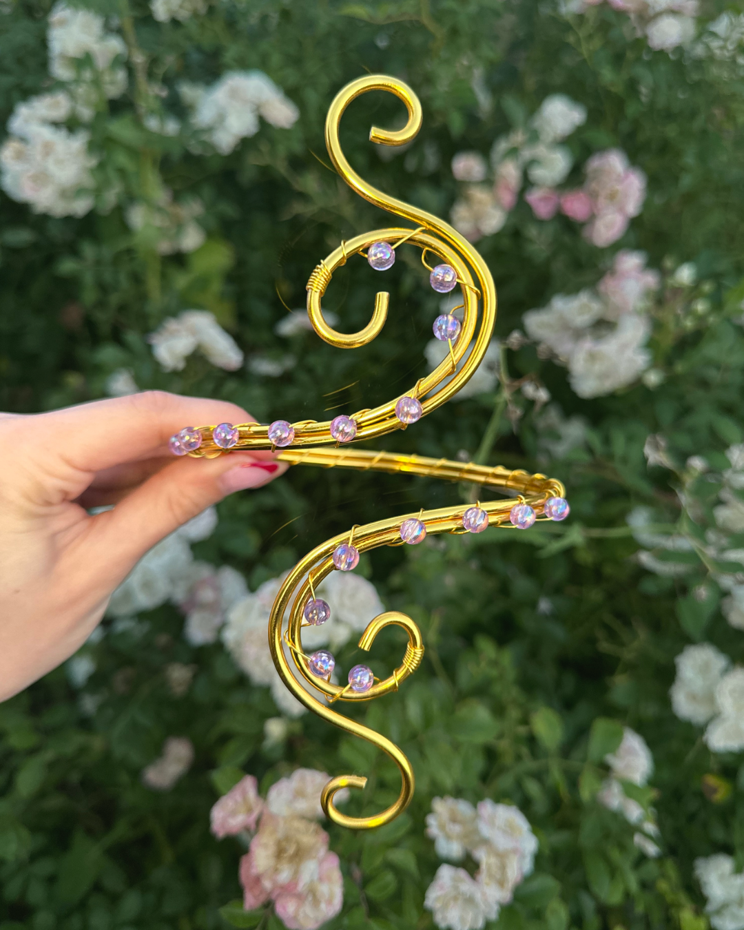Oberarmreif Gold 'Elza' – Handgemachter Fairycore Arm Cuff Jewelry