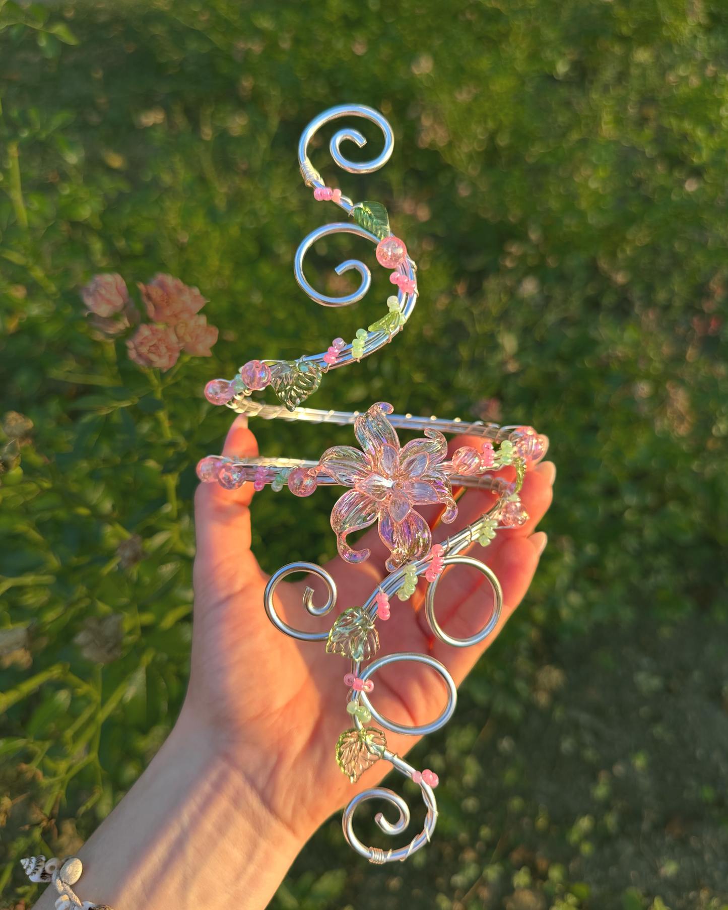 Oberarmreif Silber 'Emile' – Handgemachter Fairycore Arm Cuff