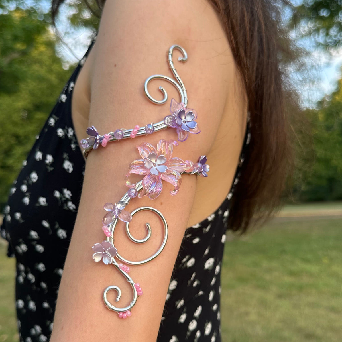 Oberarmreif Silber 'Nicole' – Handgemachter Fairycore Arm Cuff Jewelry