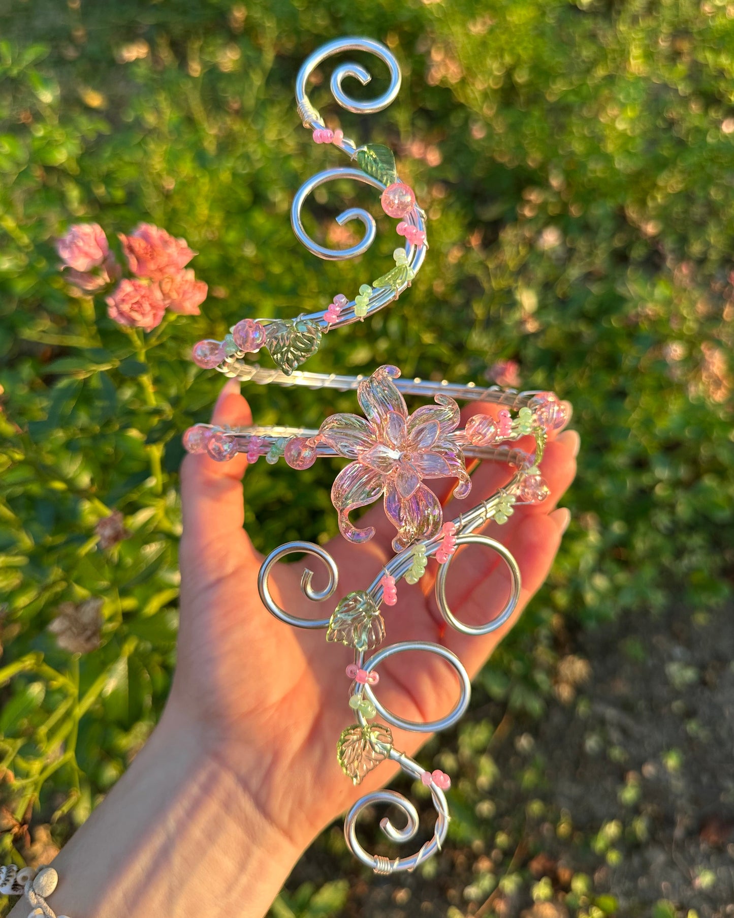 Oberarmreif Silber 'Emile' – Handgemachter Fairycore Arm Cuff