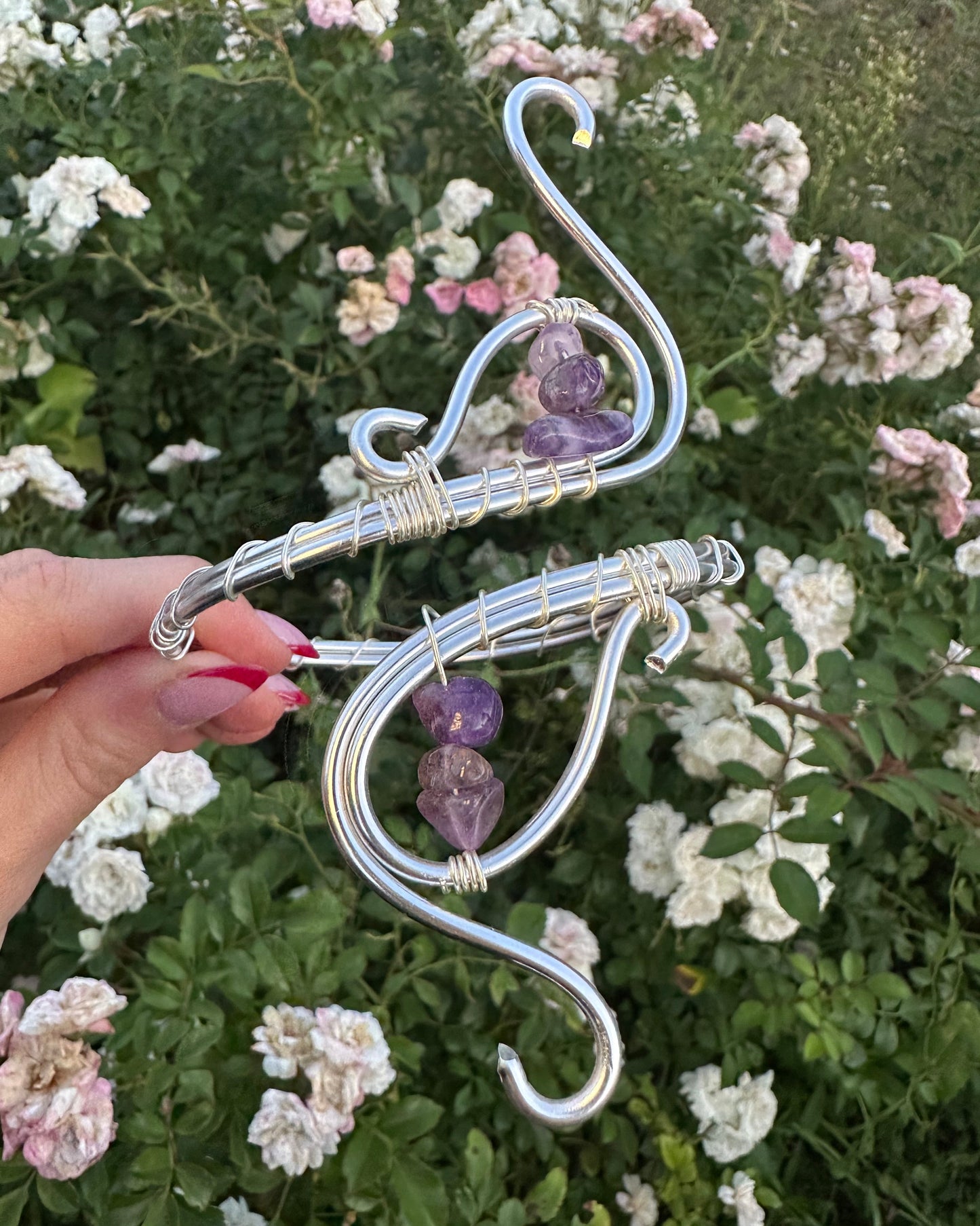 Oberarmreif Silber 'Aisma' – Handgemachter Fairycore Arm Cuff