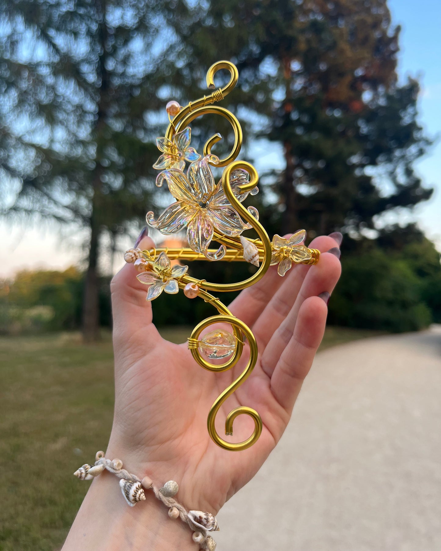 Oberarmreif Gold 'Mary' – Handgemachter Fairycore Arm Cuff Jewelry