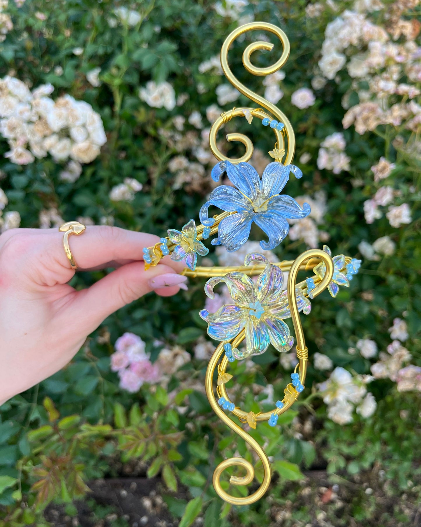 Oberarmreif Gold 'Livia' – Handgemachter Fairycore Arm Cuff Jewelry