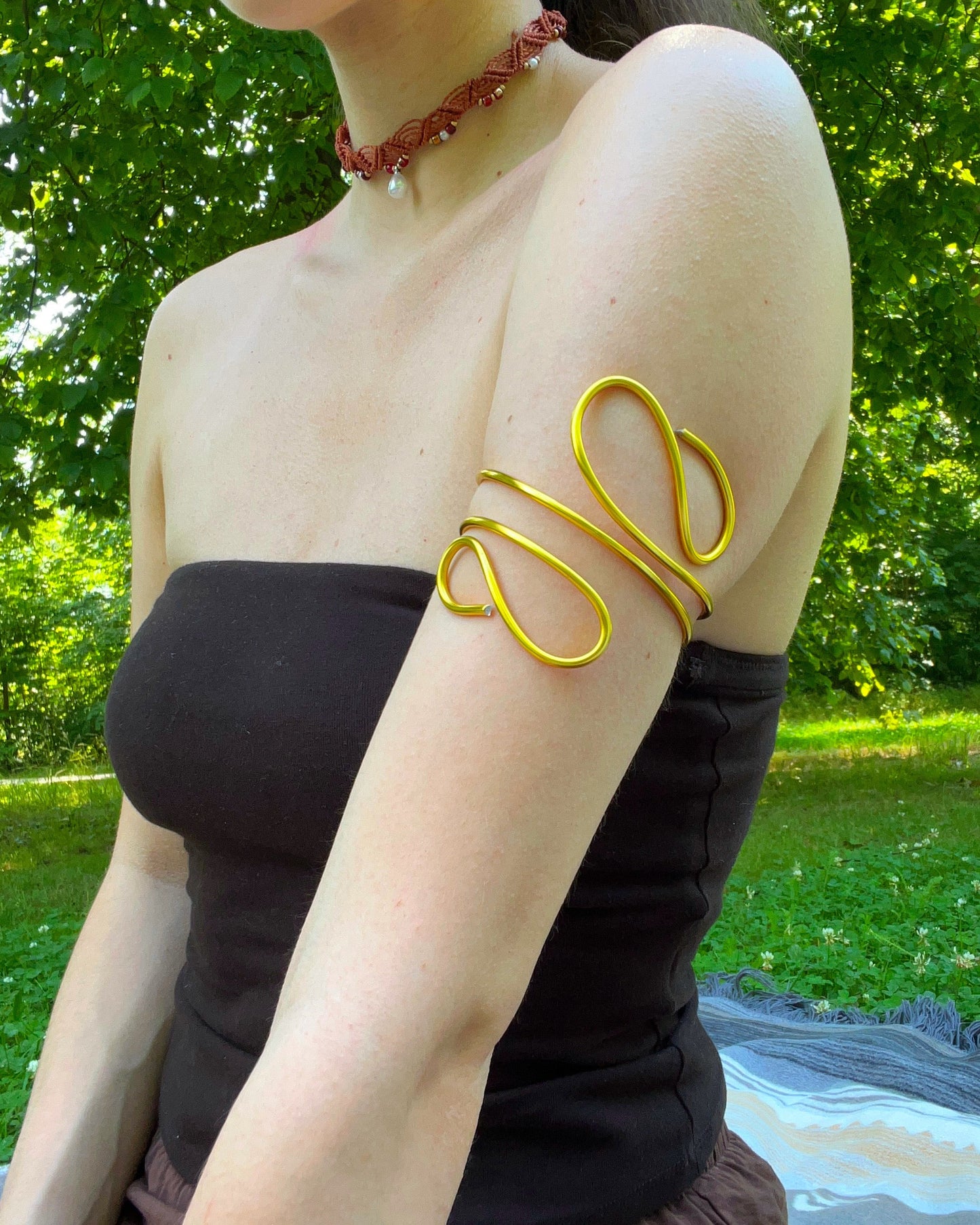 Golden Upper Arm Bangle 'Avril'